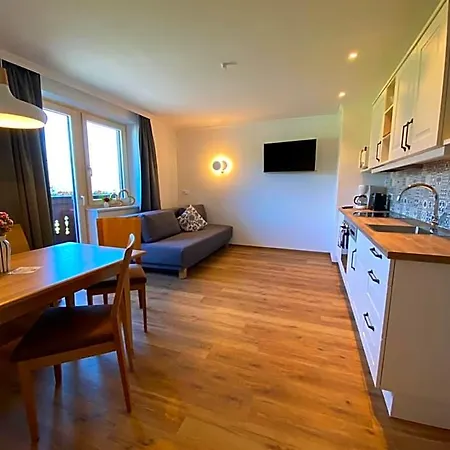 Dachsteinblick Aparthotel 4*