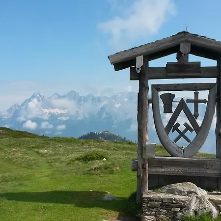 Dachsteinblick Aparthotel Schladming