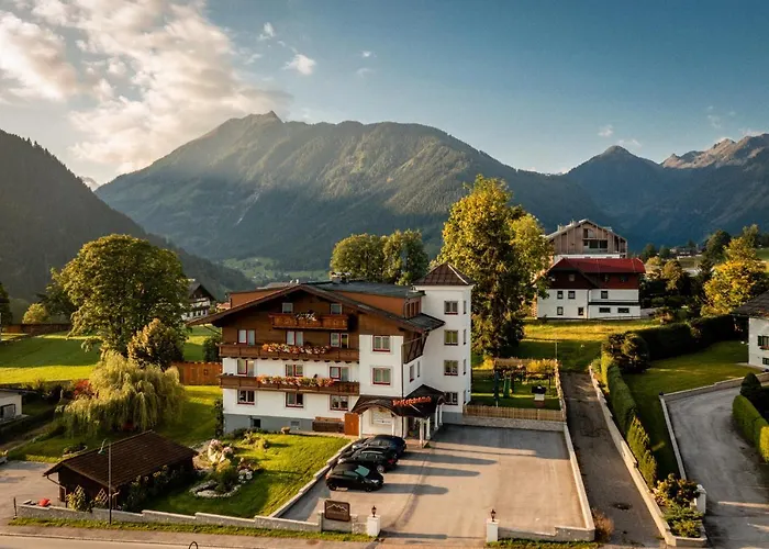 Апарт-готель Dachsteinblick 4*