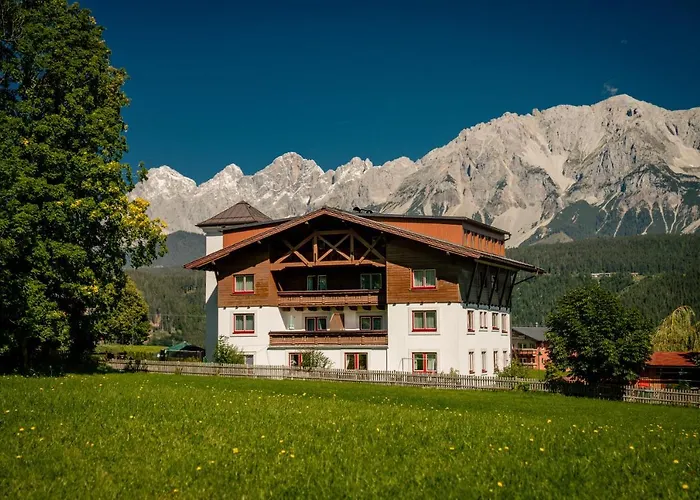 Апарт-готель Dachsteinblick